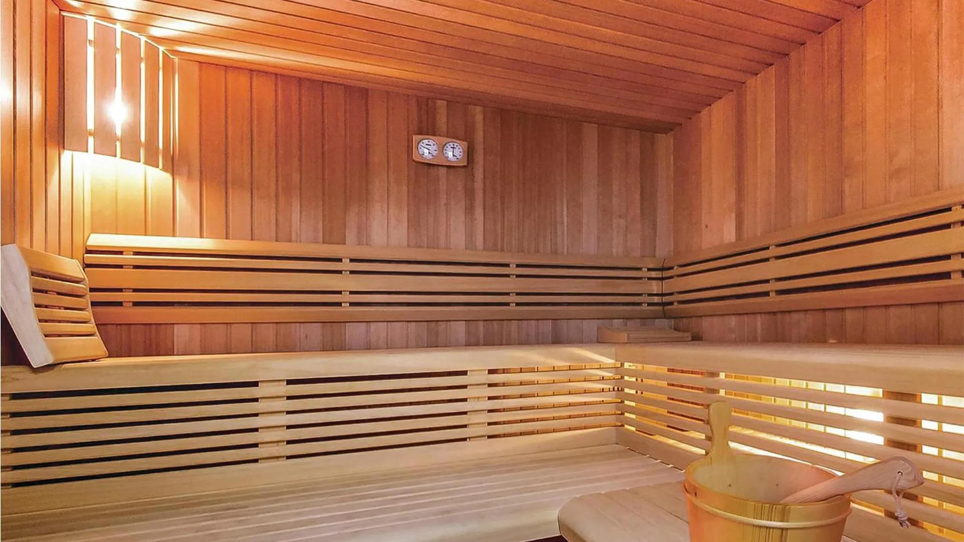 Stunning Home In Bicici With Sauna